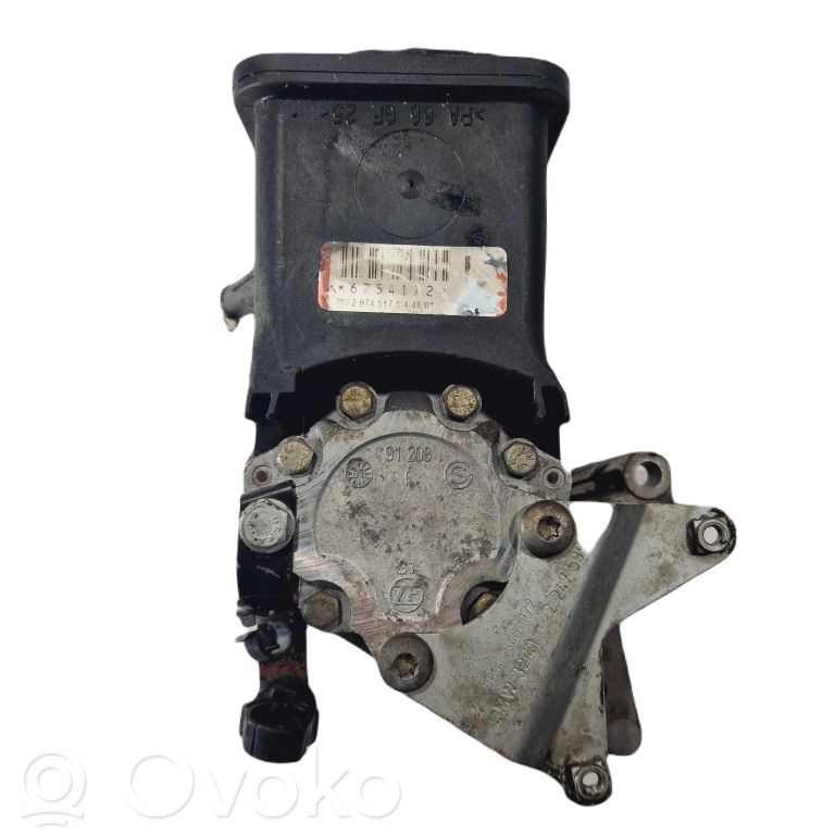 Stūres pastiprinātāja sūknis