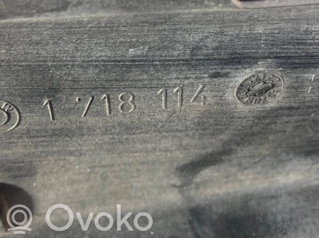 Cita veida dzinēja nodalījuma detaļa