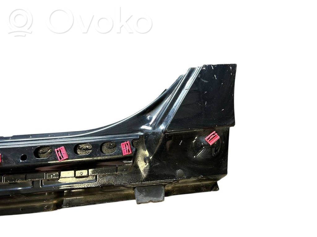 Sliekšņa daļa