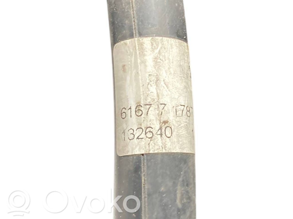 Headlight washer fluid tube(s)