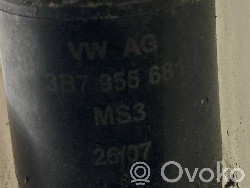 Logu šķidruma tvertne