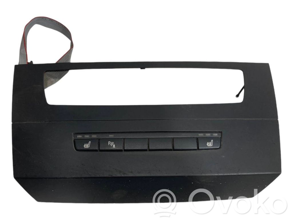 Выключатель подогрева сидений