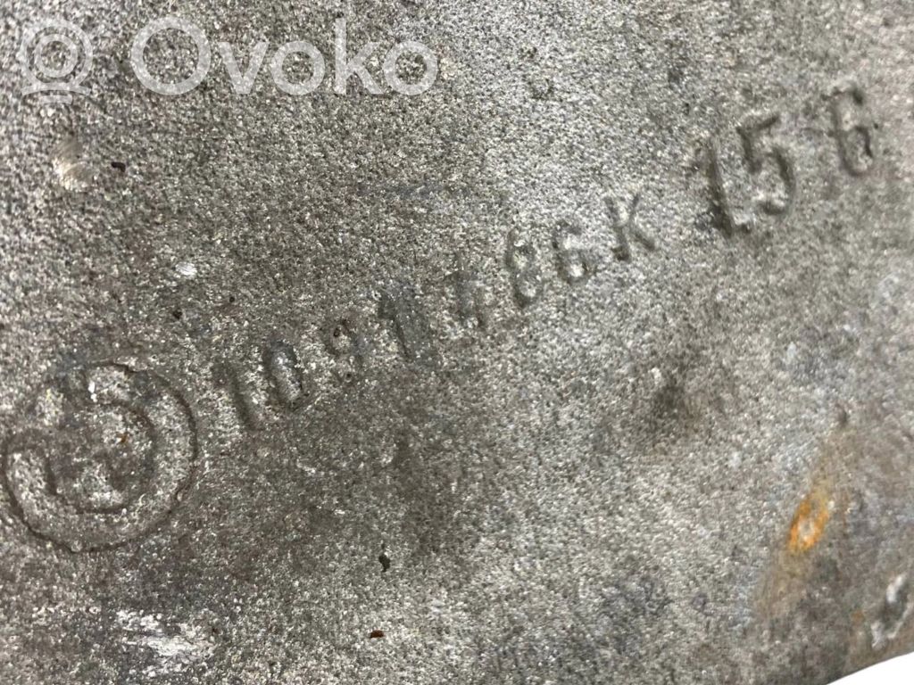 Стойки и рычаги