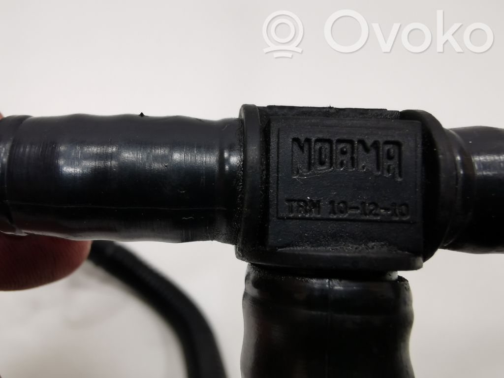 Шланг(и) / труба(ы)