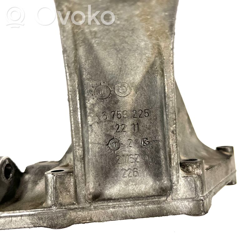 Dzinēja nostiprināšanas stiprinājums-kronšteins