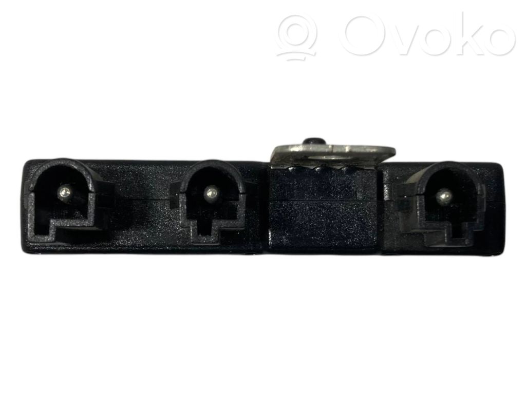 Antenna amplifier