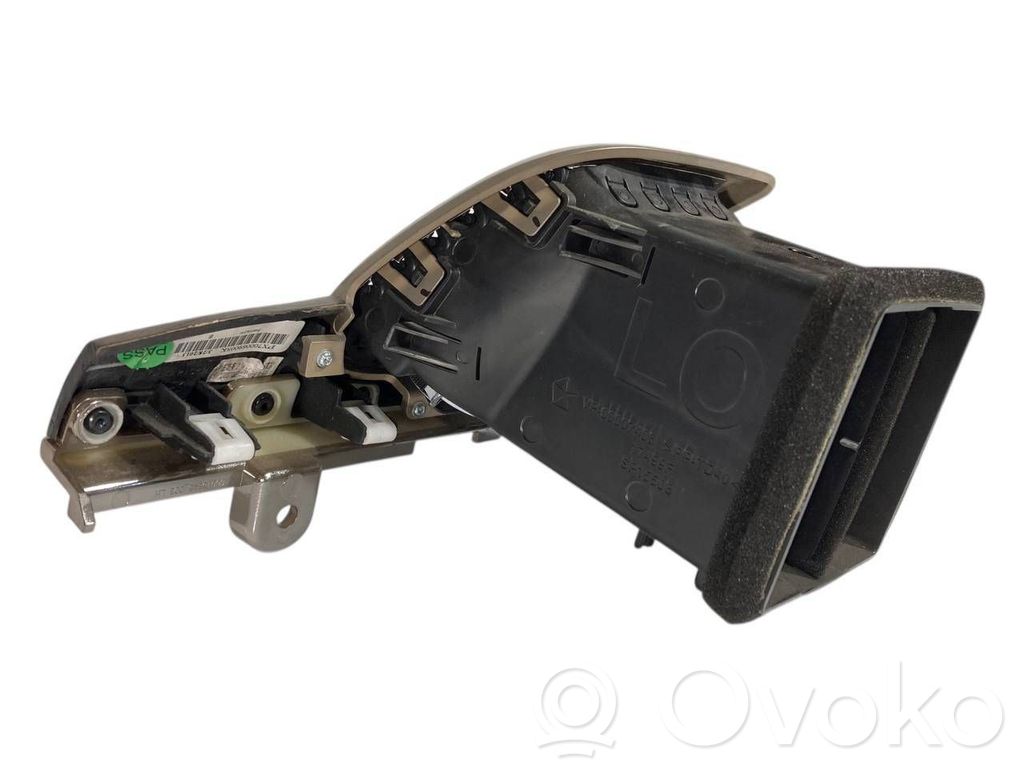 Salona dekoratīvās apdares komplekts