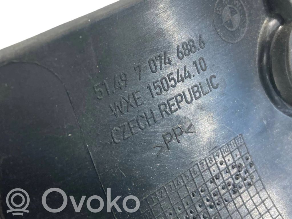 Sānu dekoratīvā apdare (pie loga)