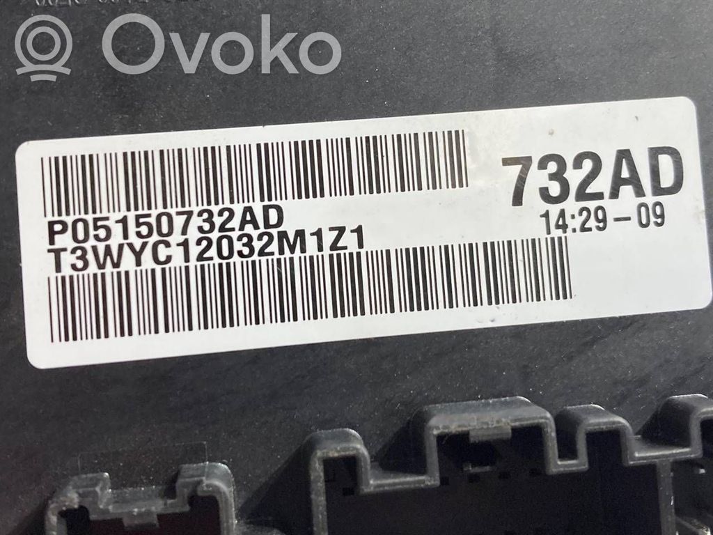 Pārnesumkārbas reduktora vadības bloks