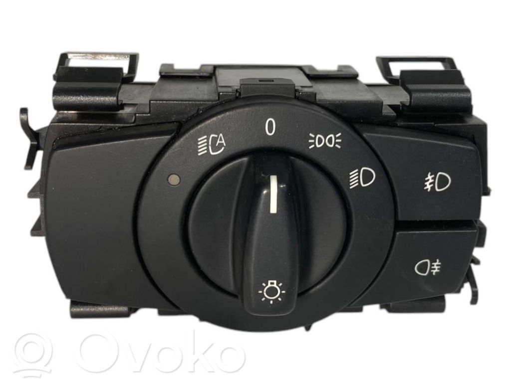 Headlight switch