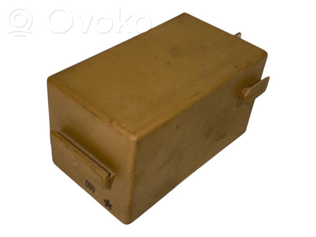 Window wiper relay