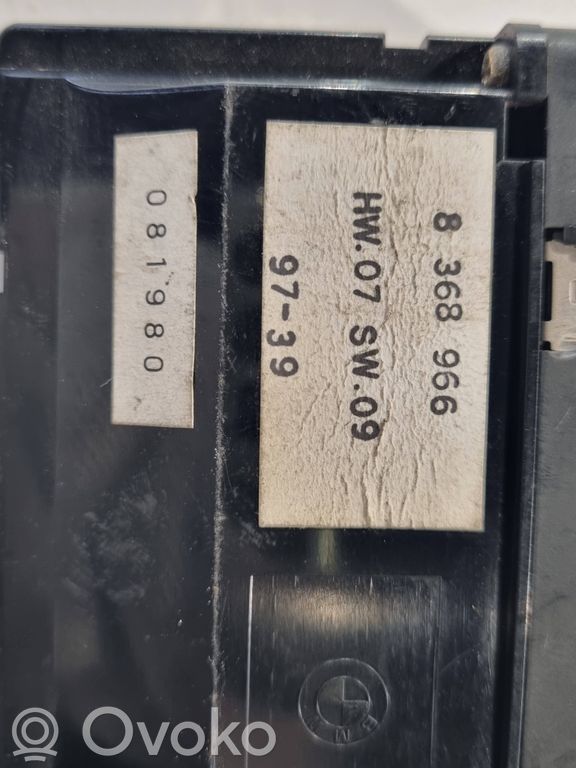 Window lift control switch(es)