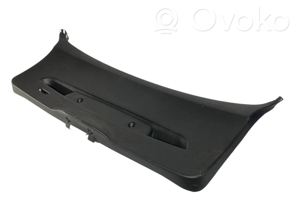 Trunk decorative trim