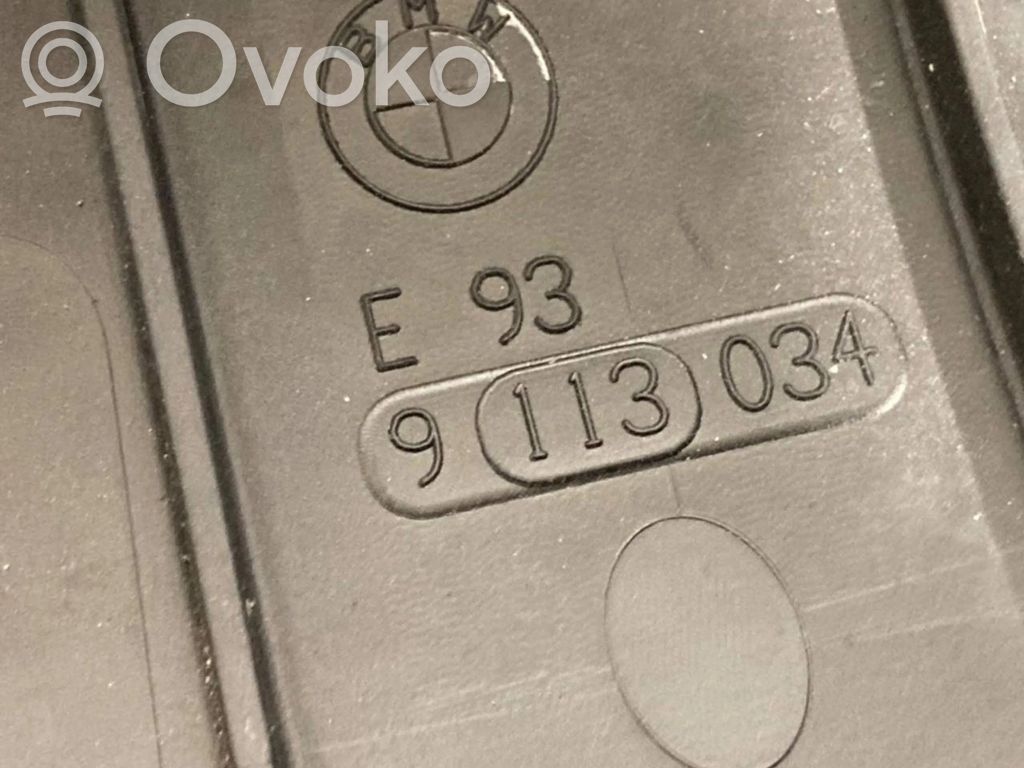 Sānu dekoratīvā apdare pie aizmugurējā sēdekļa (augšdaļa)