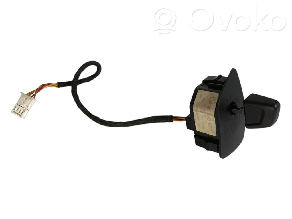 Steering wheel height control switch