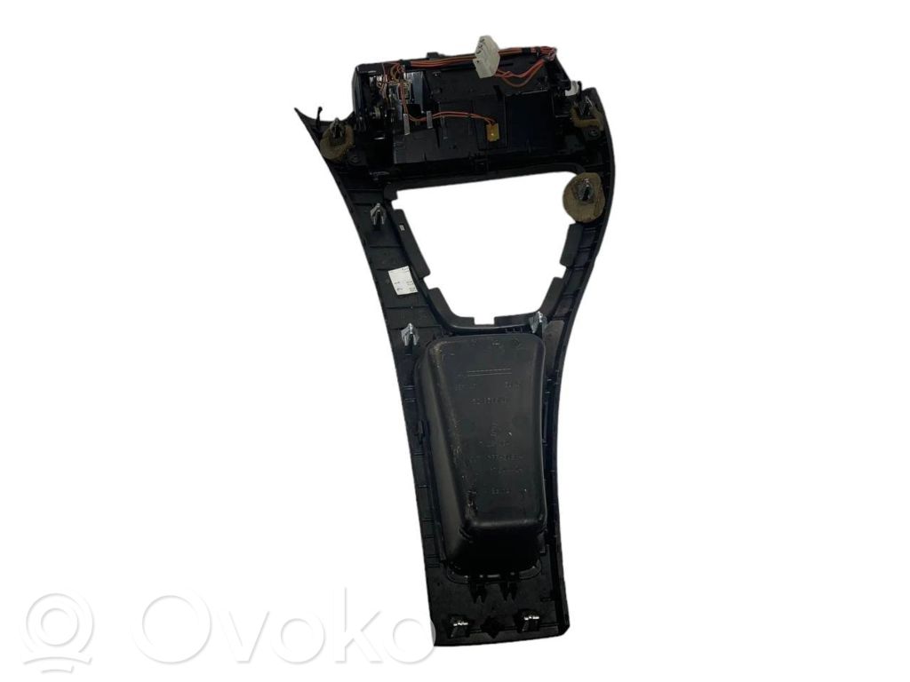 Gear shift lever decorative trim (plastic)
