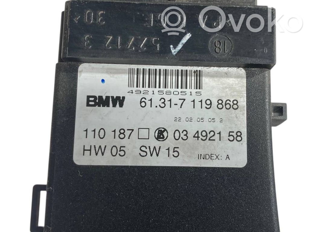 Seat adjustment switch(es)