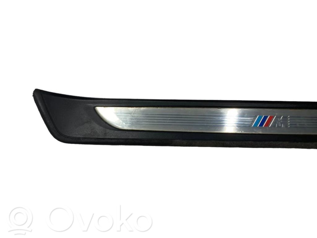 Front sill trim (inner)
