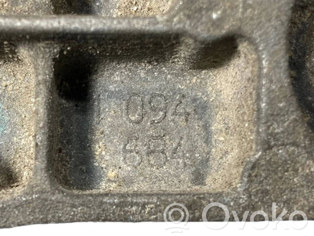 Кронштейн крепления трансмиссии