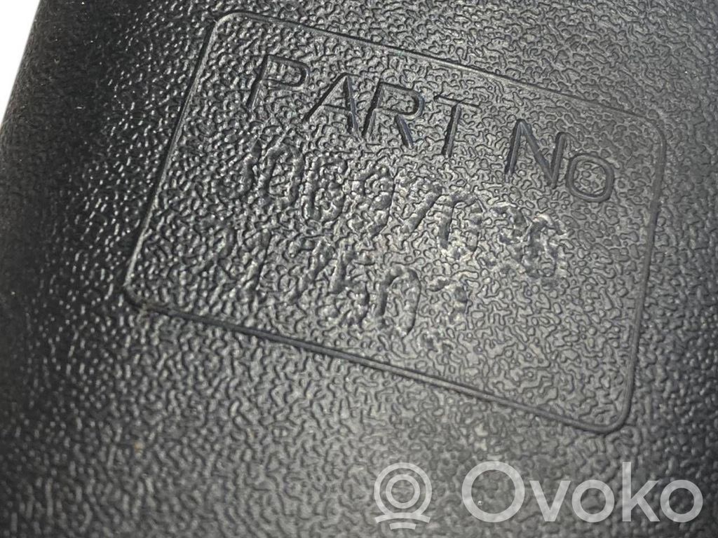 Aizmugurējās jostas sprādze