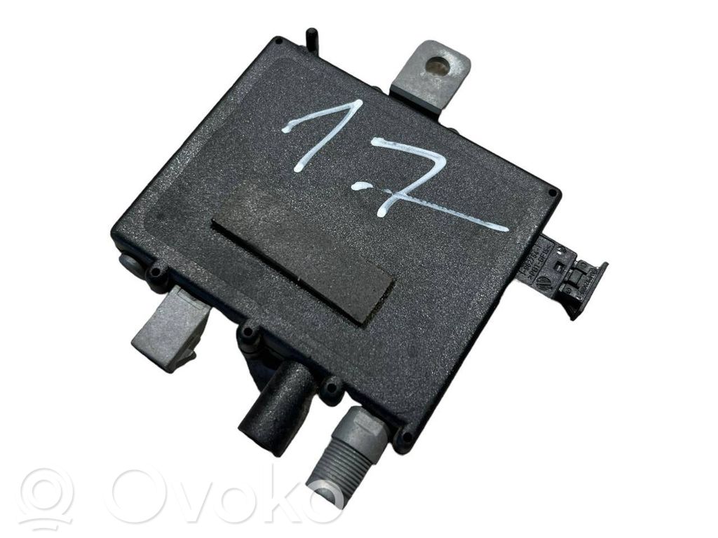 Antenna amplifier