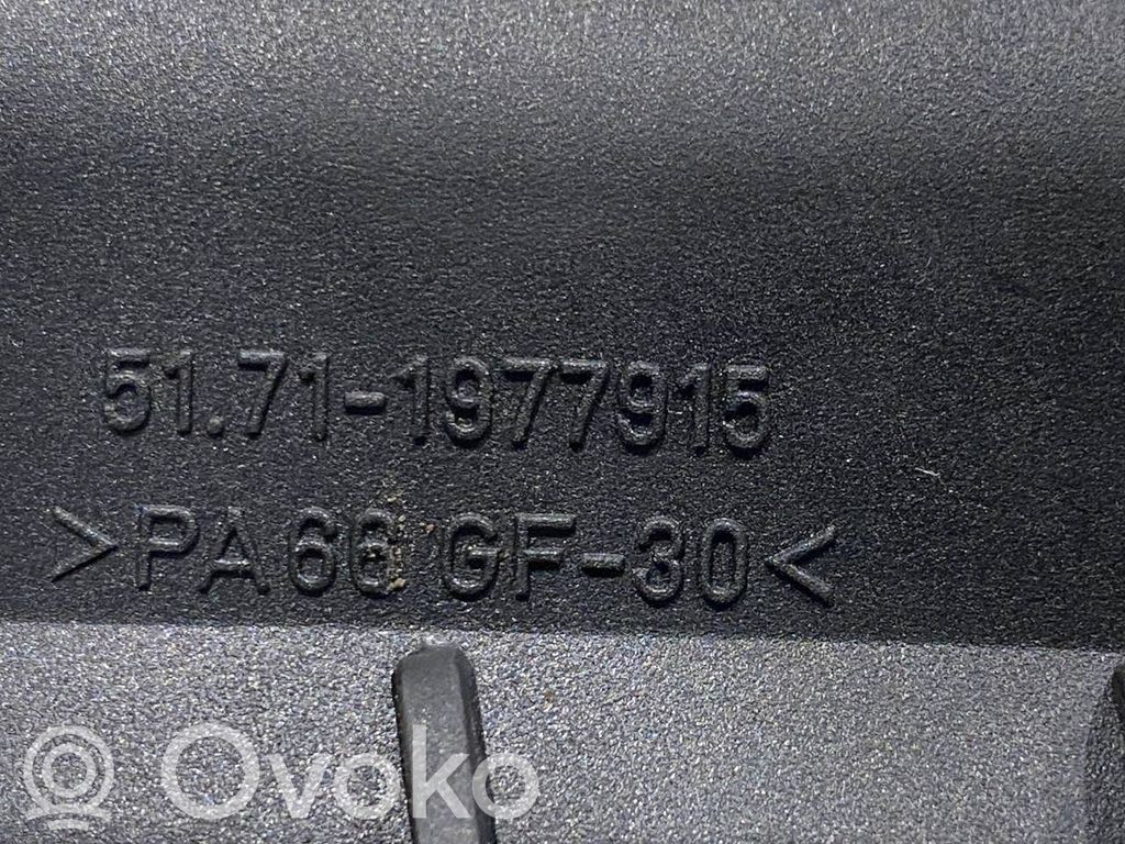 Cita veida salona detaļa