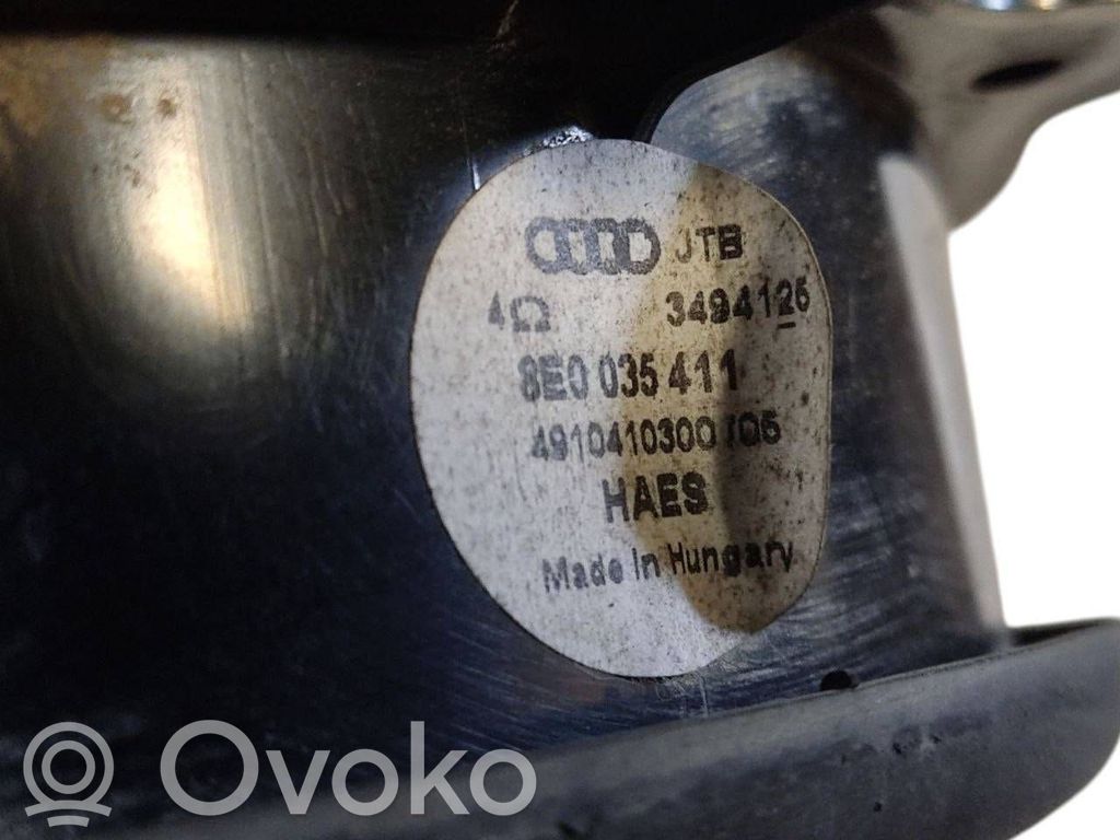 Skaļrunis (-i) priekšējās durvīs