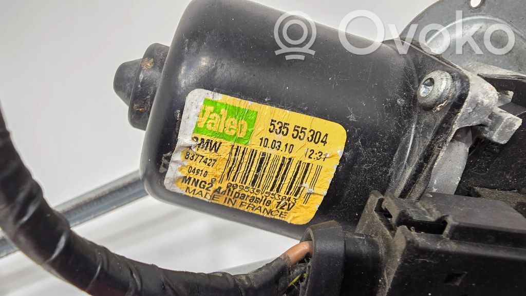 Stikla tīrītāja mehānisms (stienis)