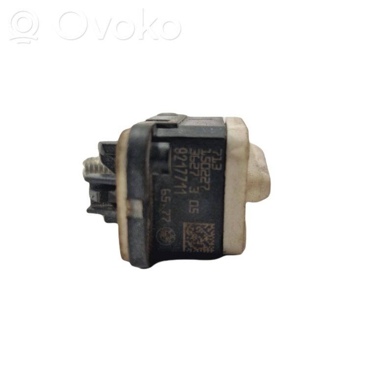 Airbag impact sensor