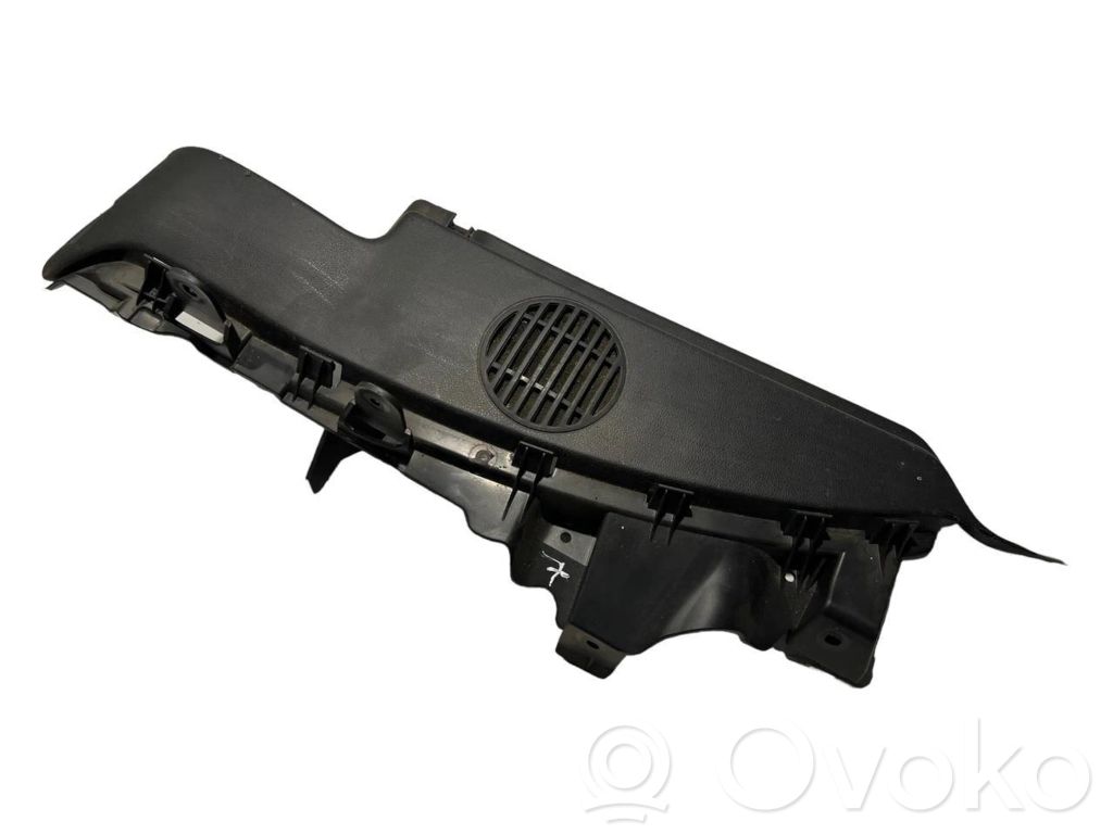 Speaker(s) in the rear window