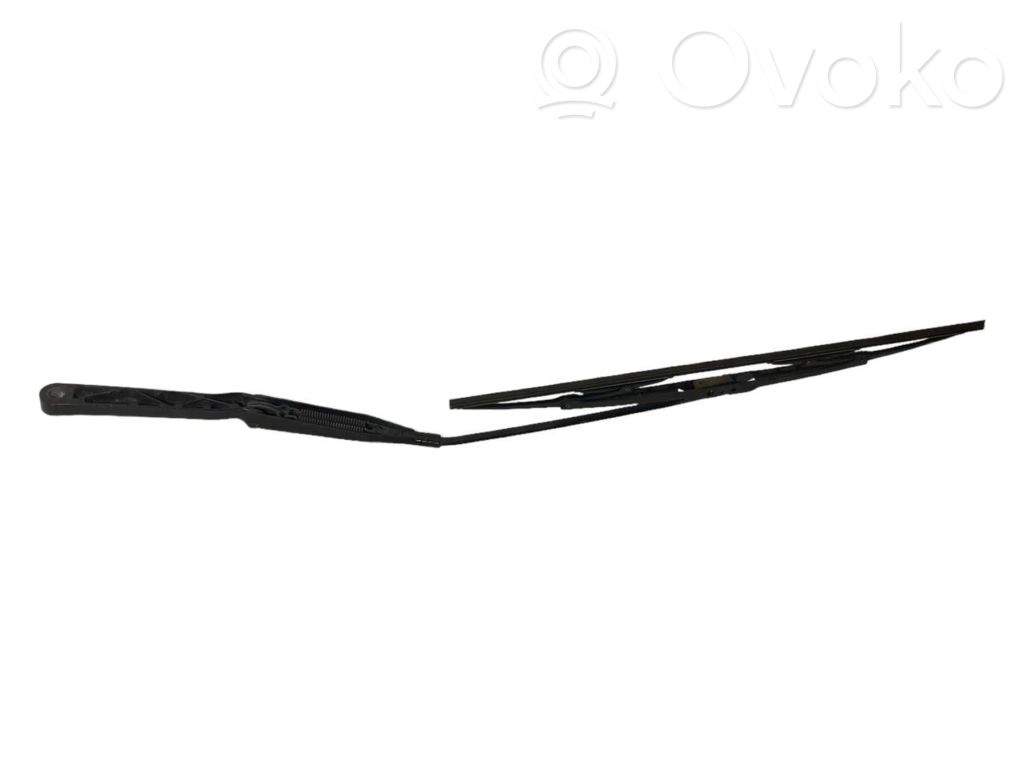 Windshield wiper arm