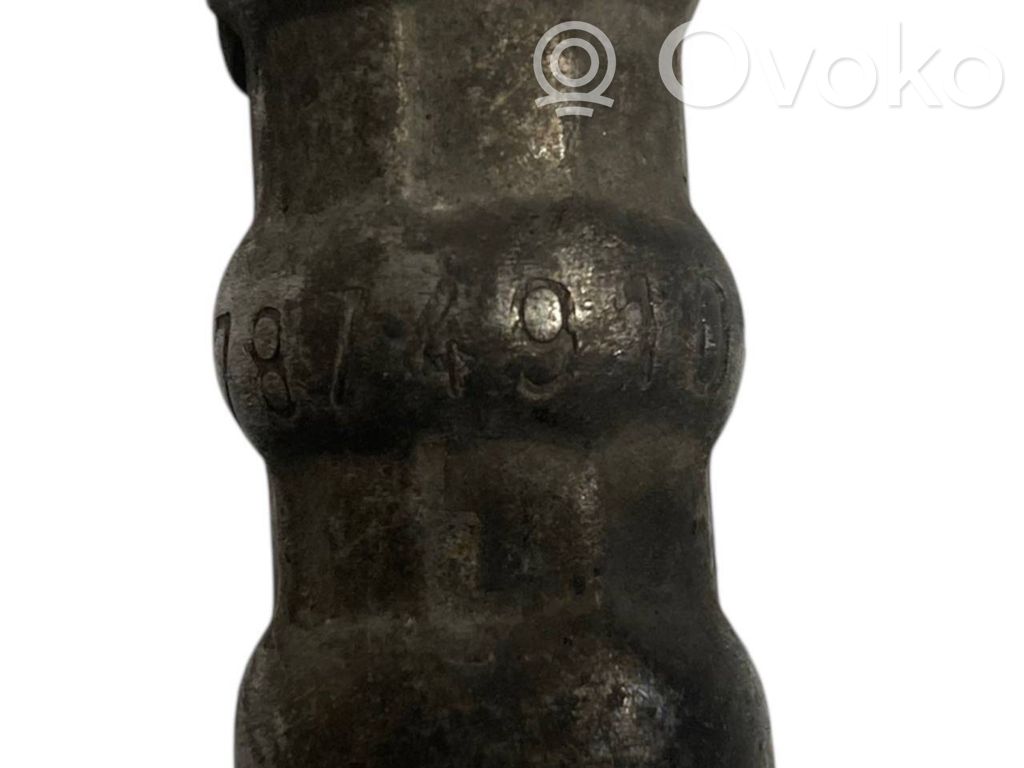 Труба(ы) / шланг(и)