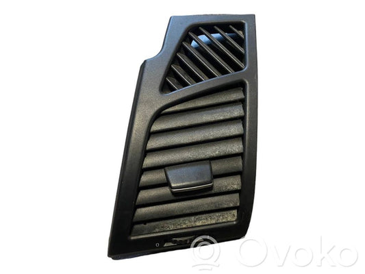 Side air grille