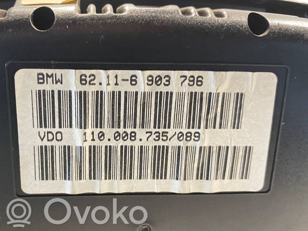 Spidometrs (instrumentu panelī)