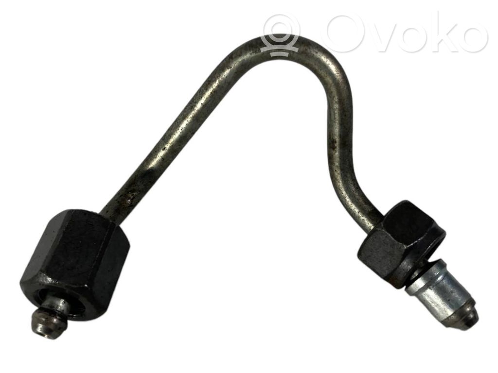 Degvielas caurulīte (-es)