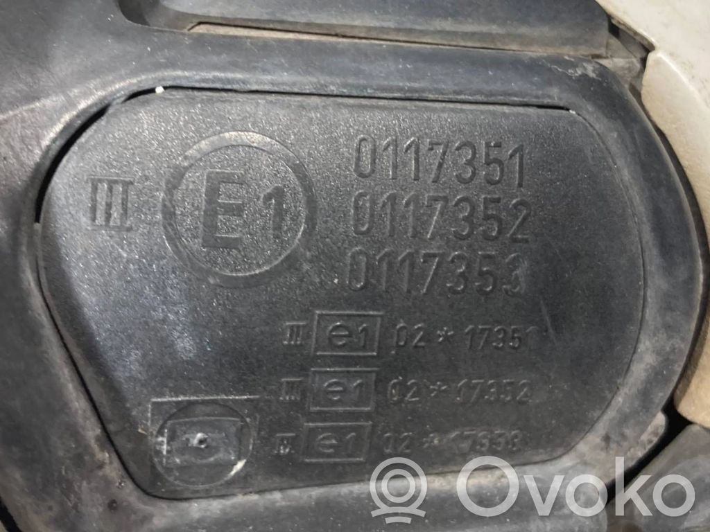 Spogulis (elektriski vadāms)