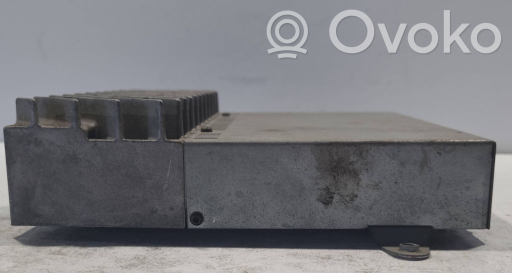 Sound amplifier