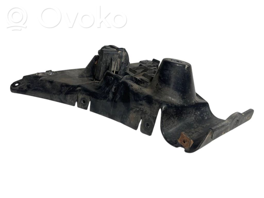Rear bumper mounting bracket