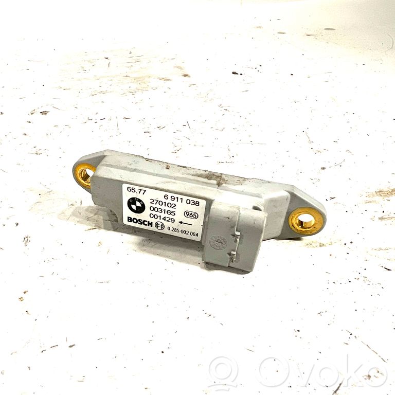 Airbag impact sensor