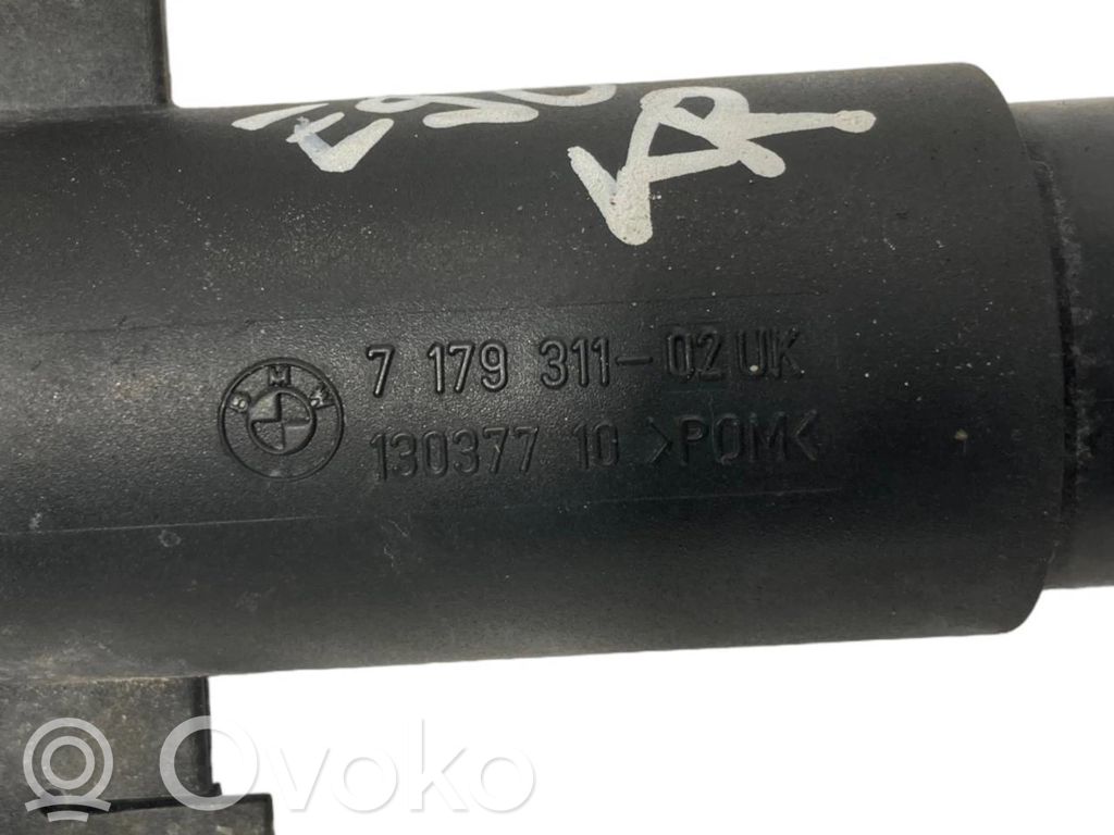 Lukturu mazgātāja sprausla (-as)