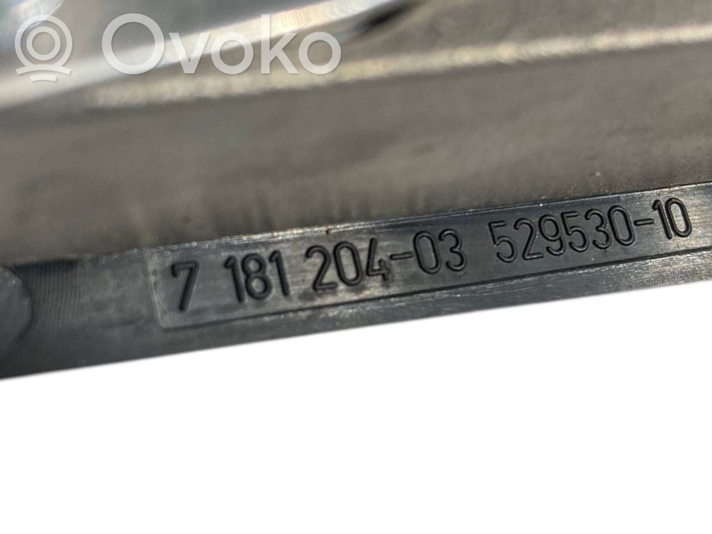 Roof lock