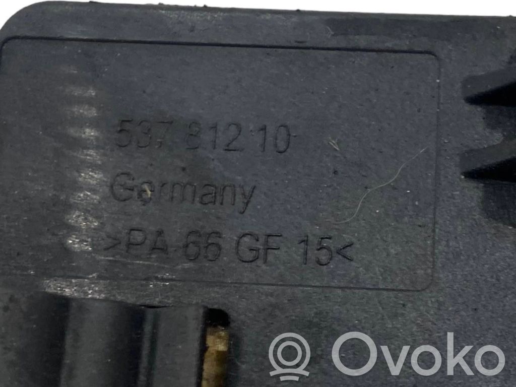 Cita veida salona detaļa