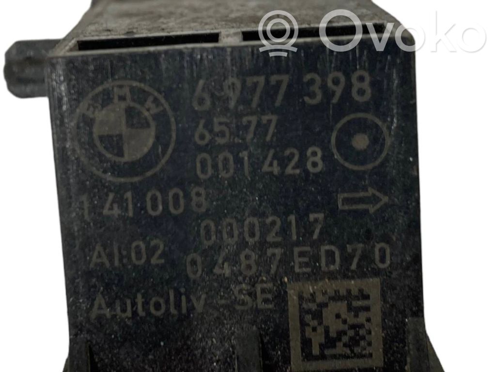 Gaisa spilvenu trieciensensors
