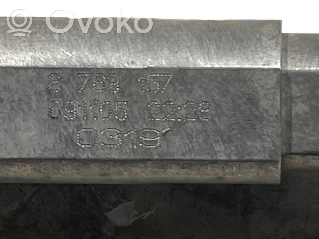 Stūresrata ass krustsavienojums