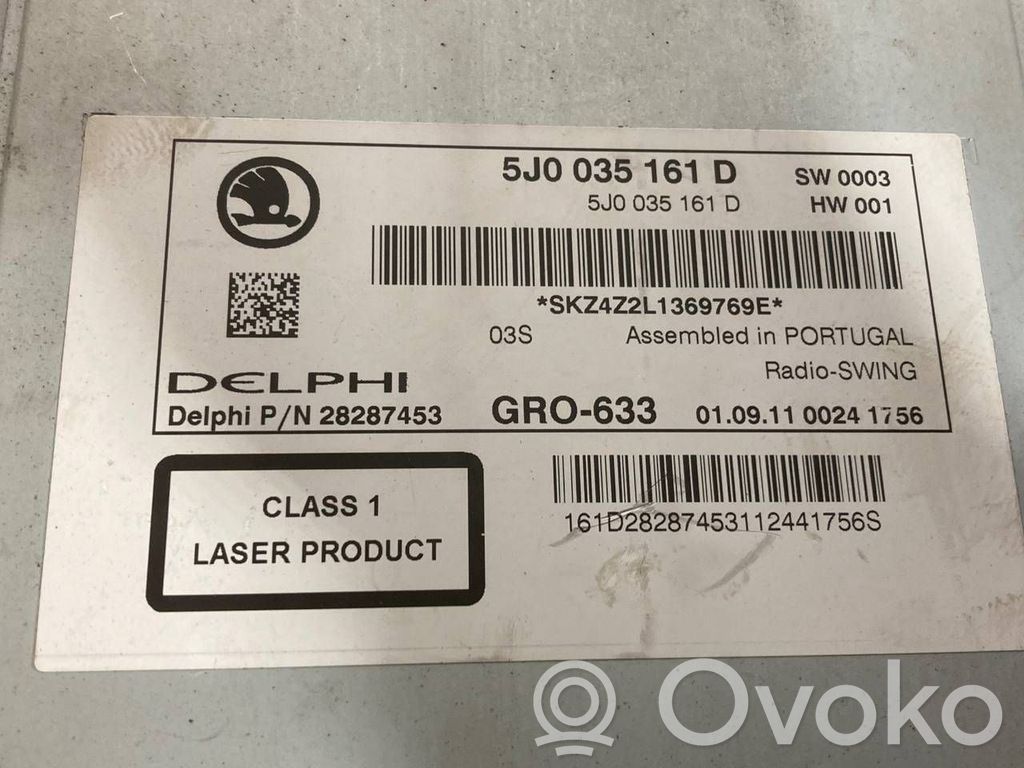 Radio / CD/DVD atskaņotājs / navigācija