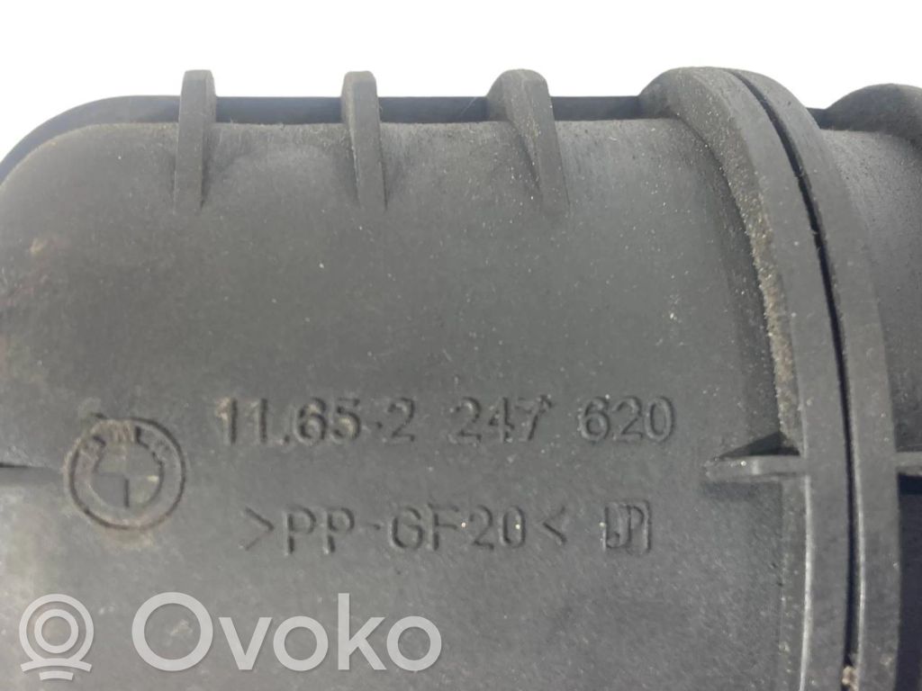 Vacuum air tank