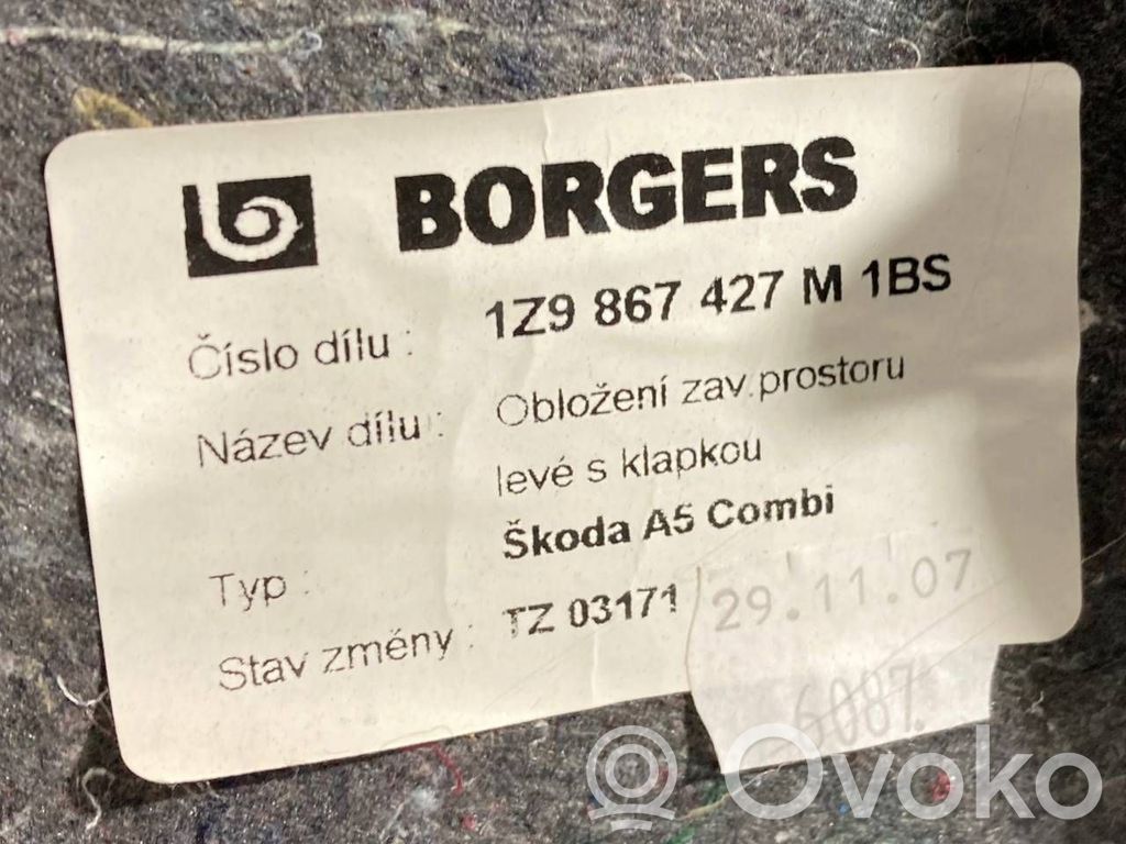 Sānu dekoratīvās apdares panelis