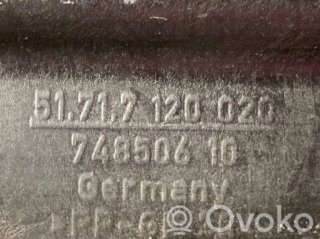 Mantu nodalījums stumbrs