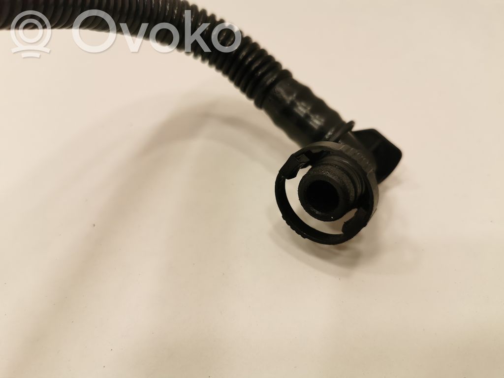 Hose(s) / pipe(s)