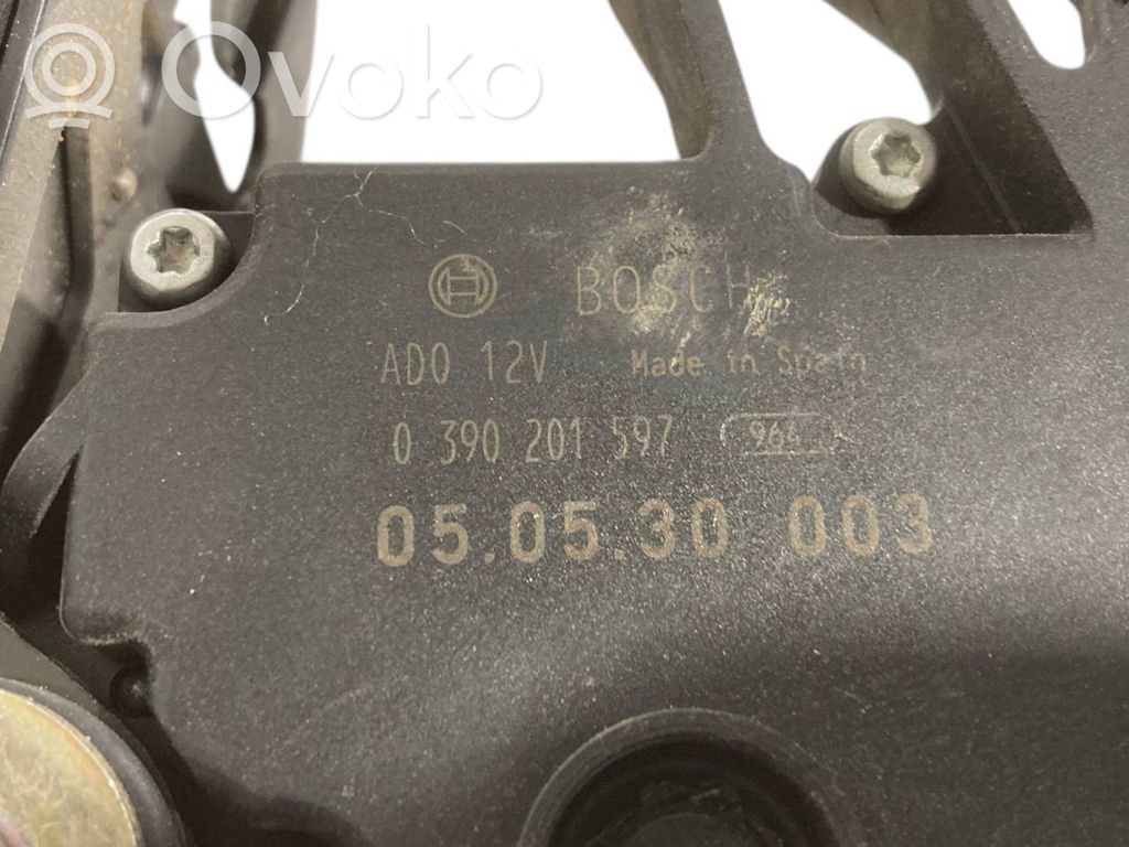 Aizmugurējā loga tīrītāja motoriņš